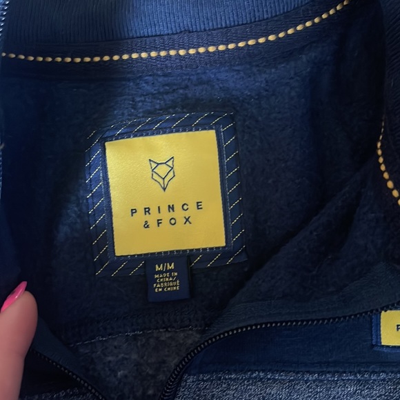 Sweatshirt size M - Picture 7 of 8